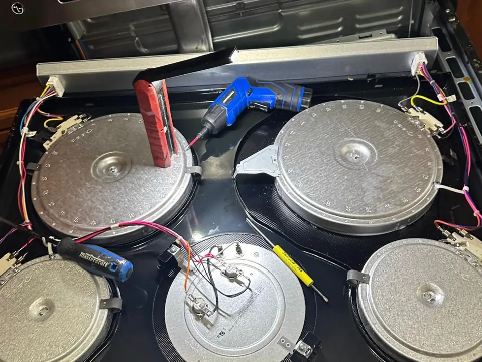 Cooktop internal maintenance in Bengaluru